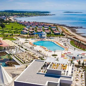 4* Parque de vacaciones Arena Grand Kazela Homes
