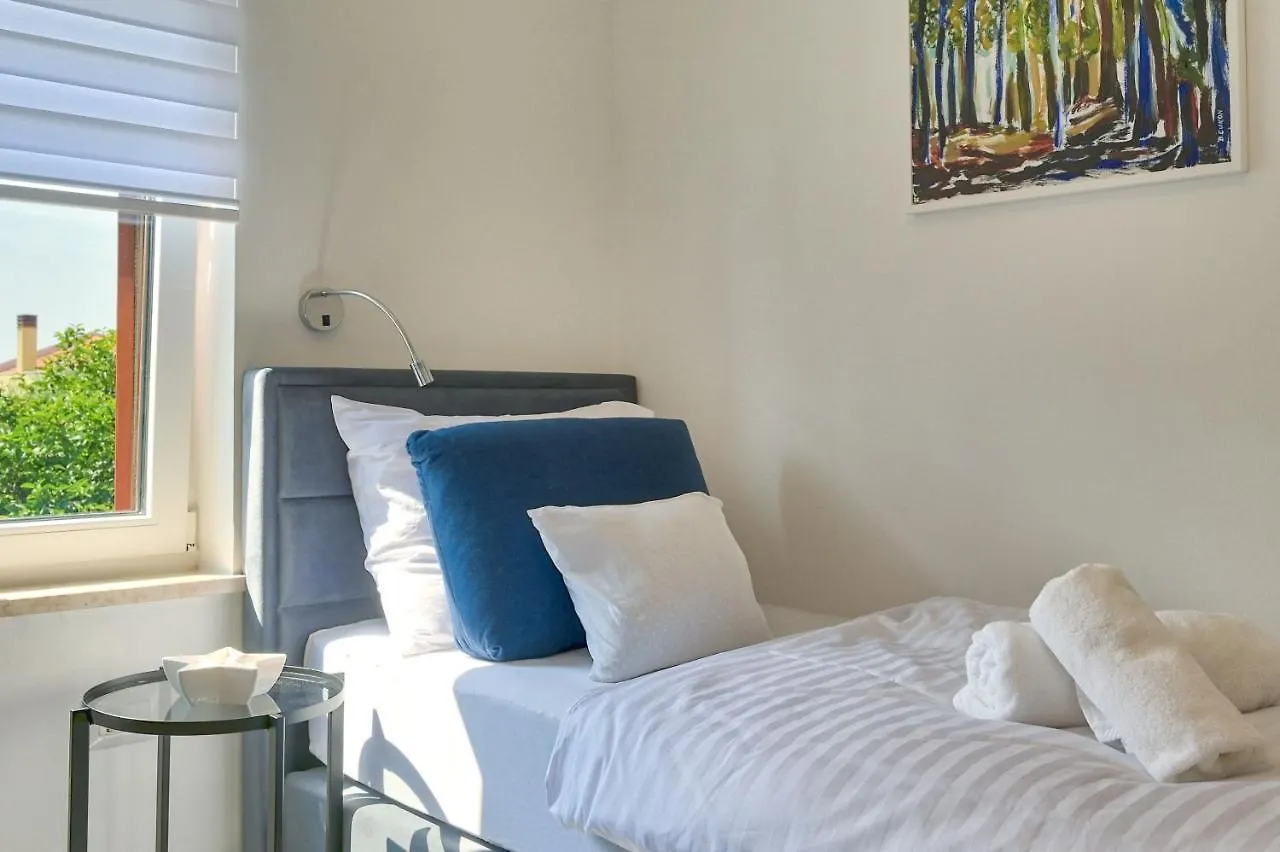 Ferienwohnung Nina Medulin 0*,  Kroatien